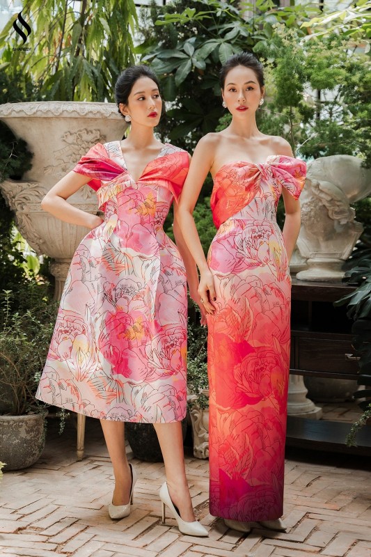 VÁY HỌA TIẾT